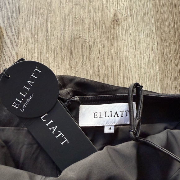 elliatt reyna black tiered ruffle draped satin maxi dress size medium NEW - Picture 14 of 14